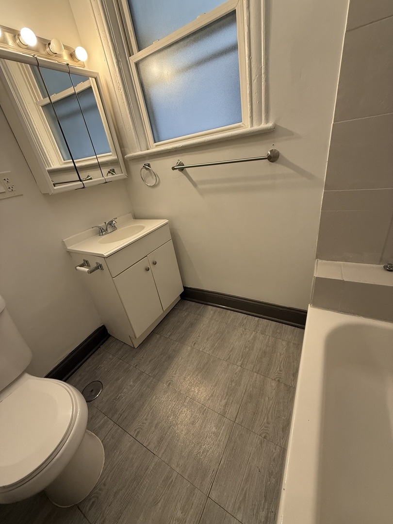 3044 W Jackson Boulevard 2 Property Photo 10