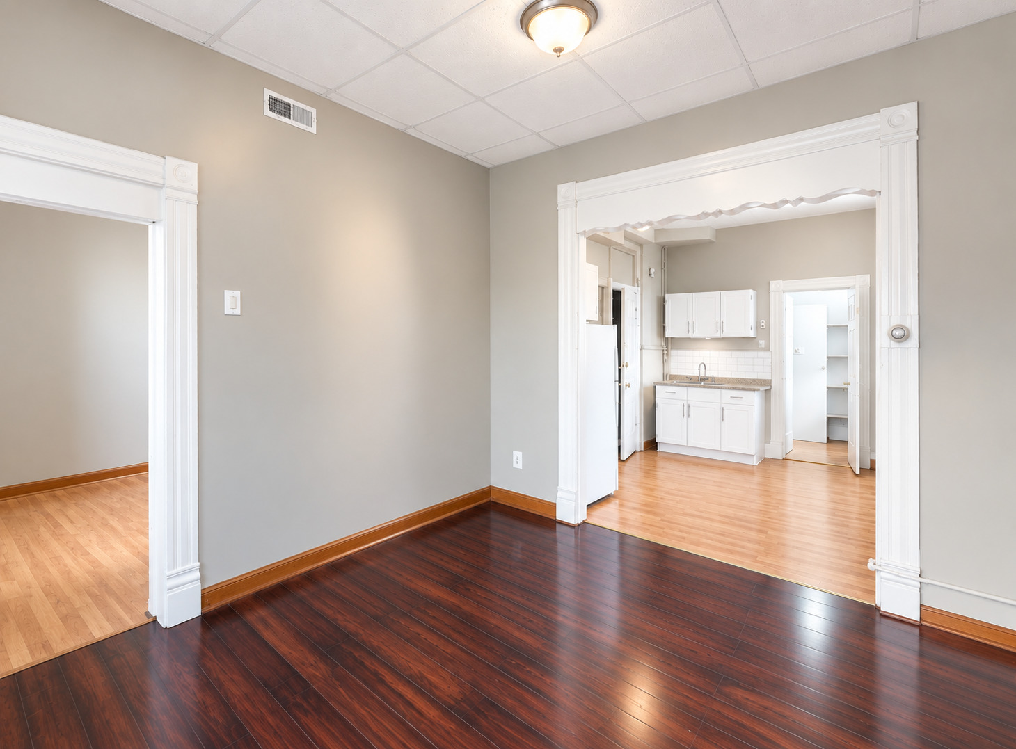 1854 S Ashland Avenue 2r Property Photo 4