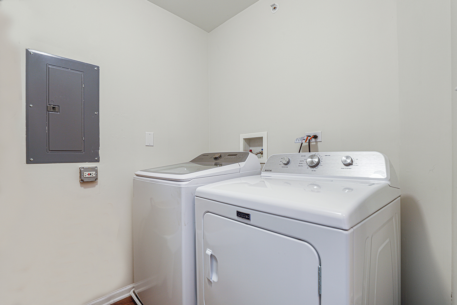 2191 Vanderbilt Drive 2191 Property Photo 13