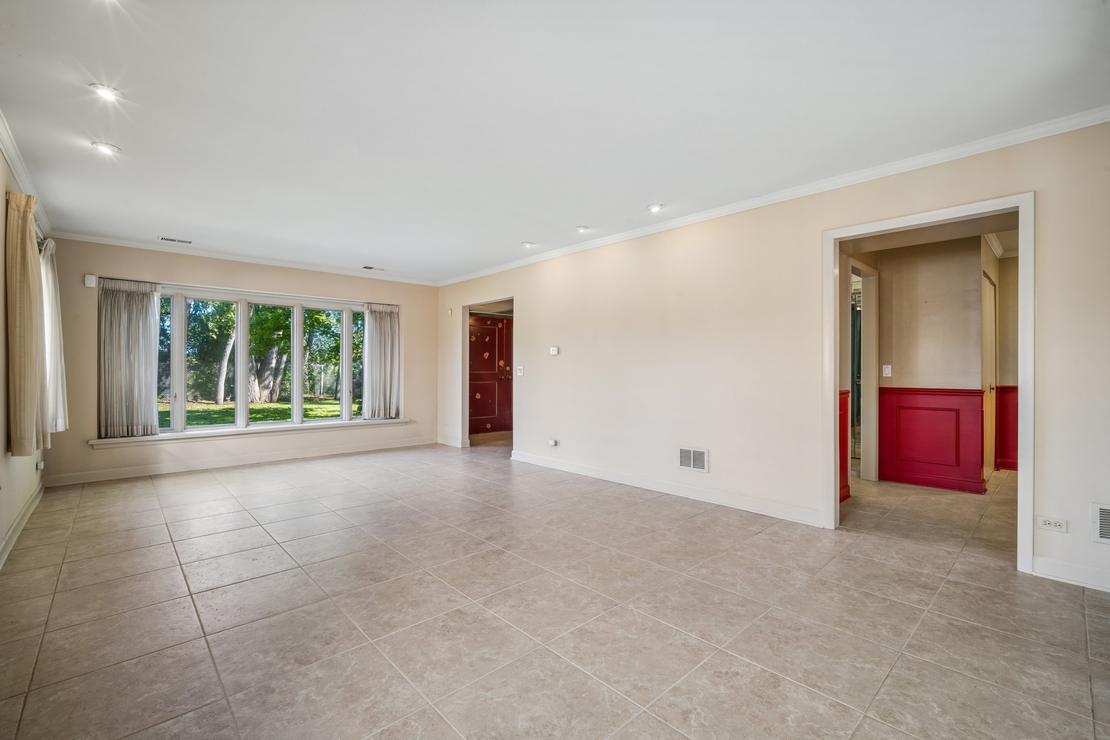 1466 Concorde Circle Property Photo 6
