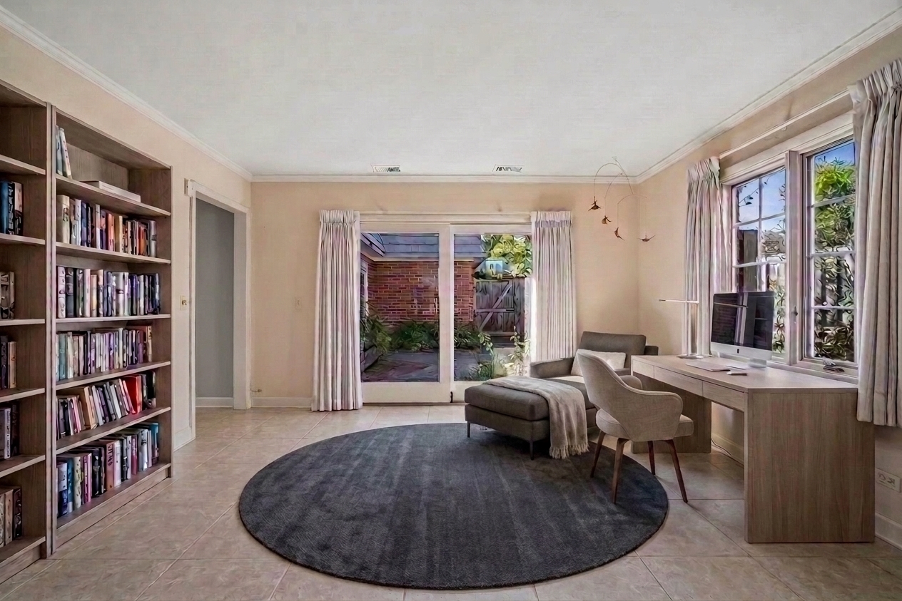 1466 Concorde Circle Property Photo 8