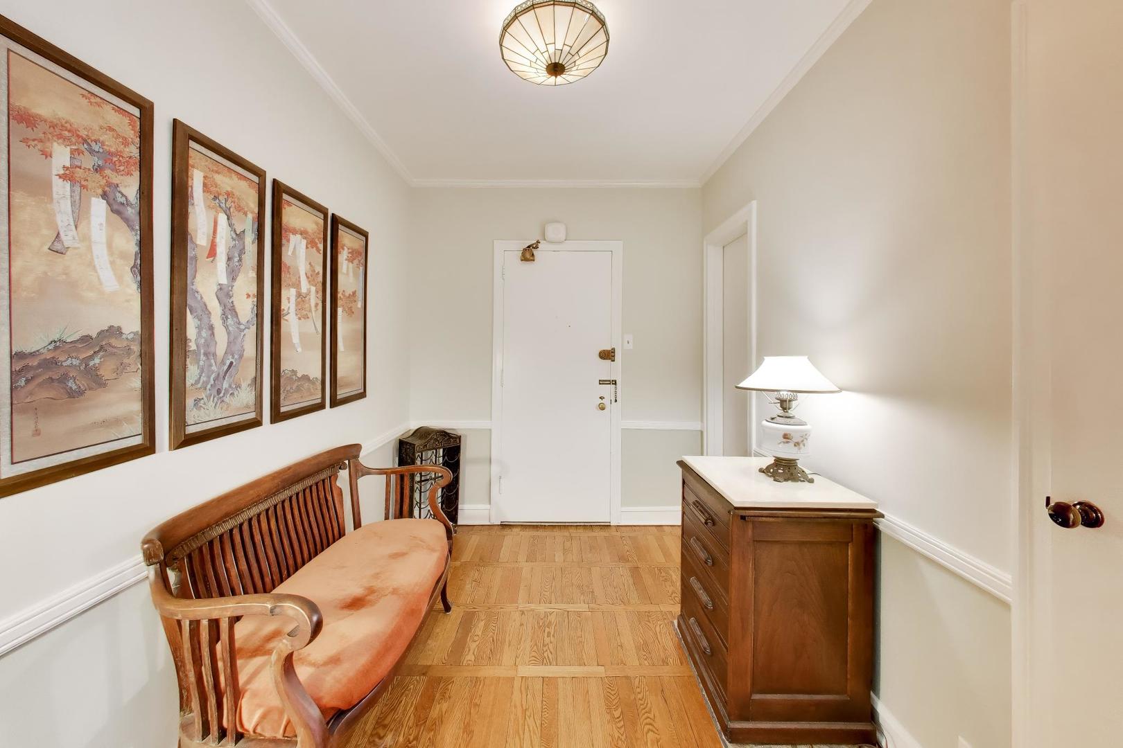 1585 Ridge Avenue 505 Property Photo 5