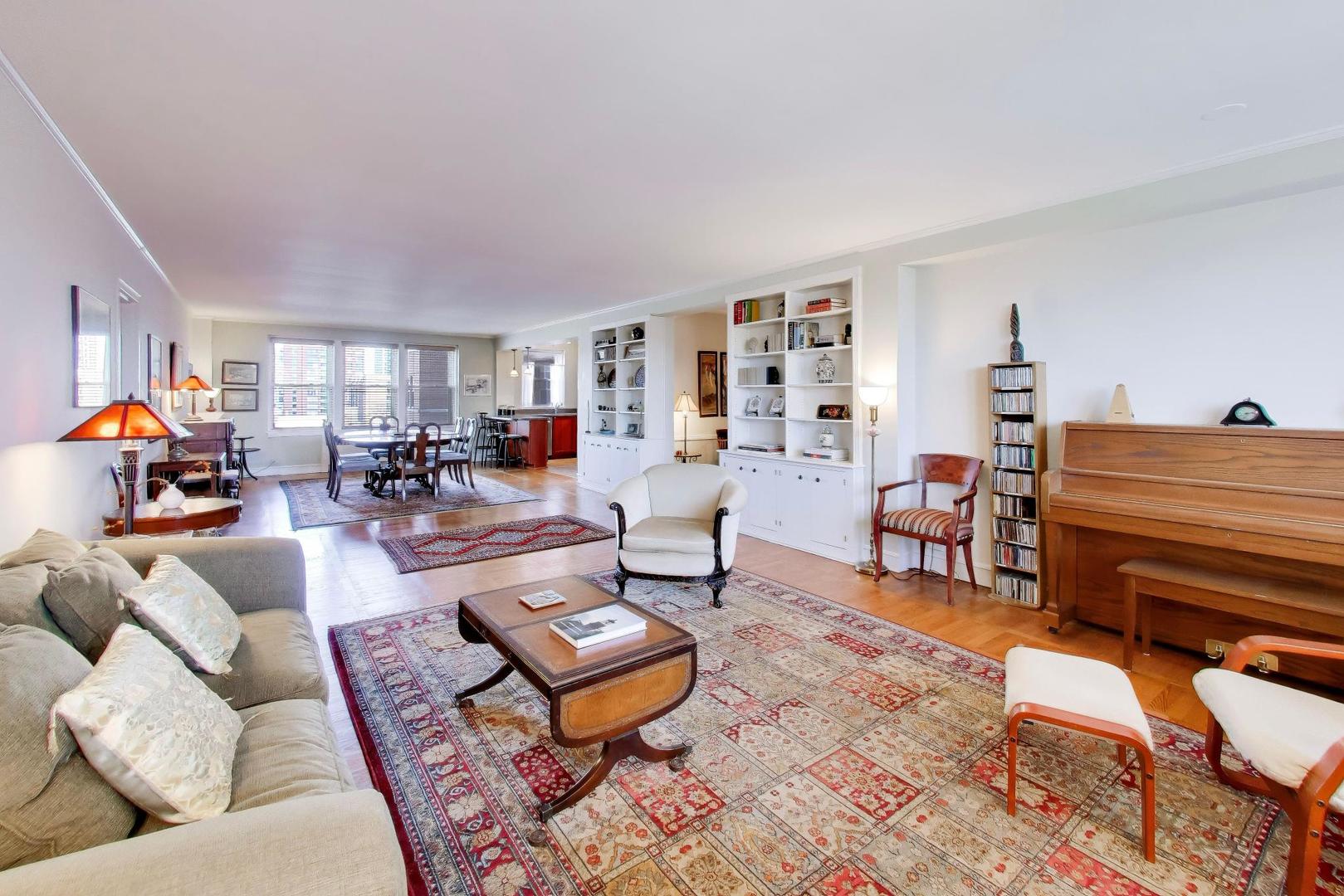 1585 Ridge Avenue 505 Property Photo 8