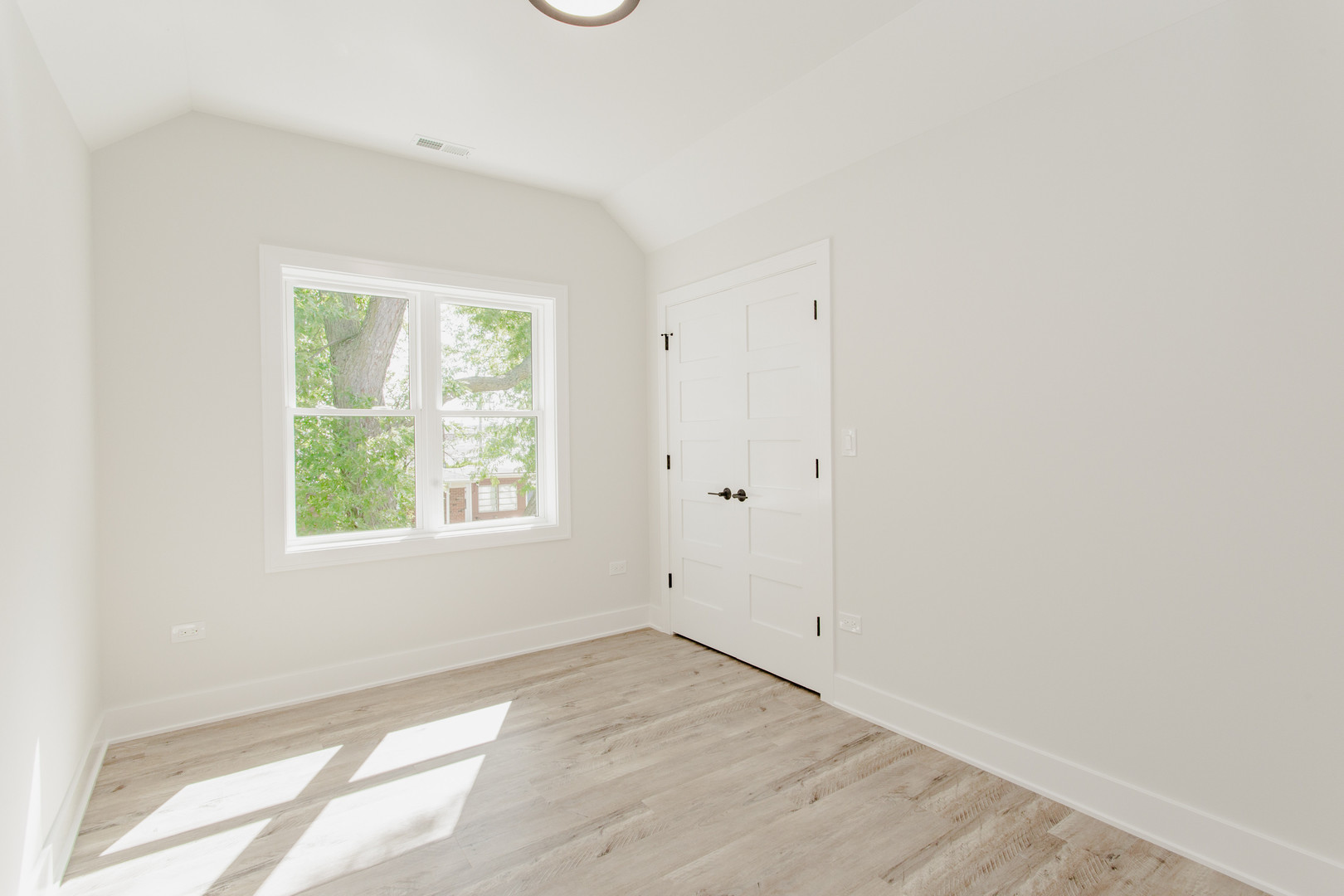 7301 W Pensacola Avenue Property Photo 20