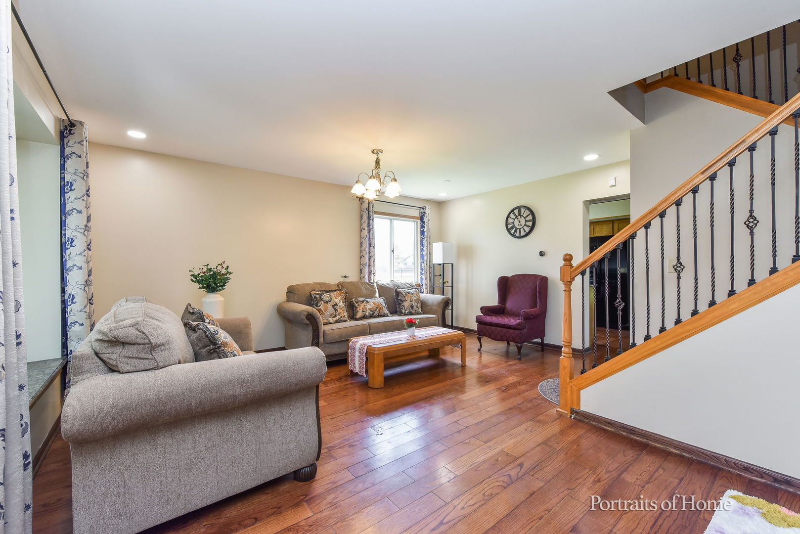 2475 Westleigh Court Property Photo 3