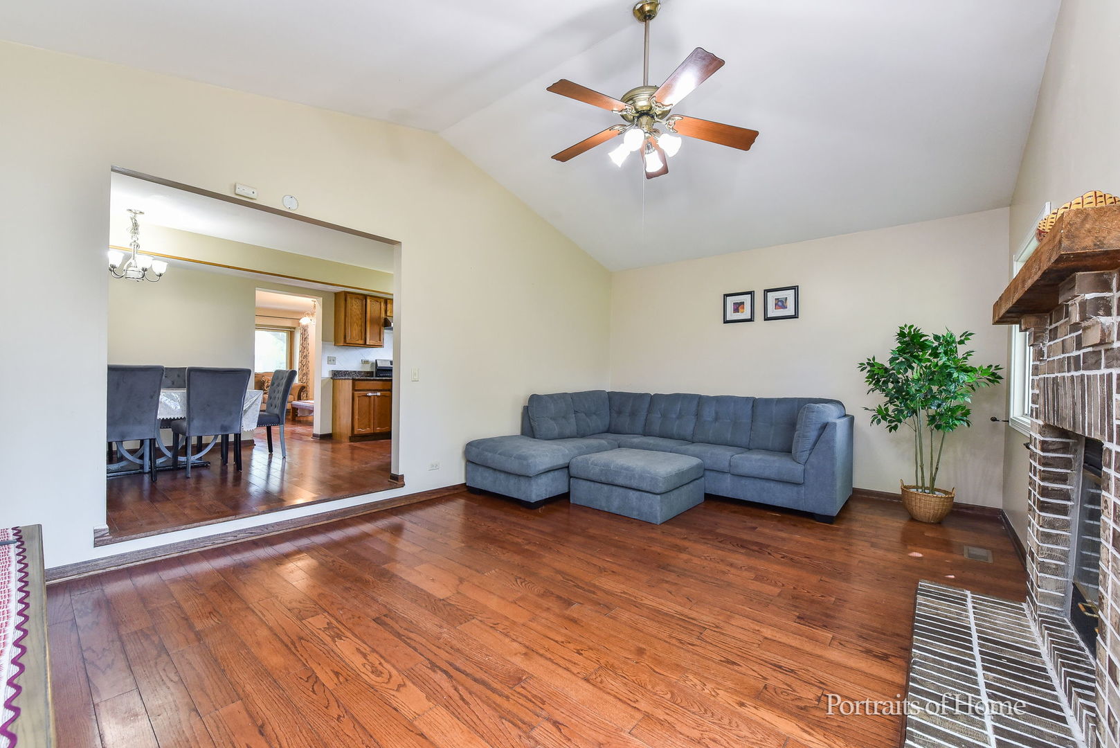 2475 Westleigh Court Property Photo 9