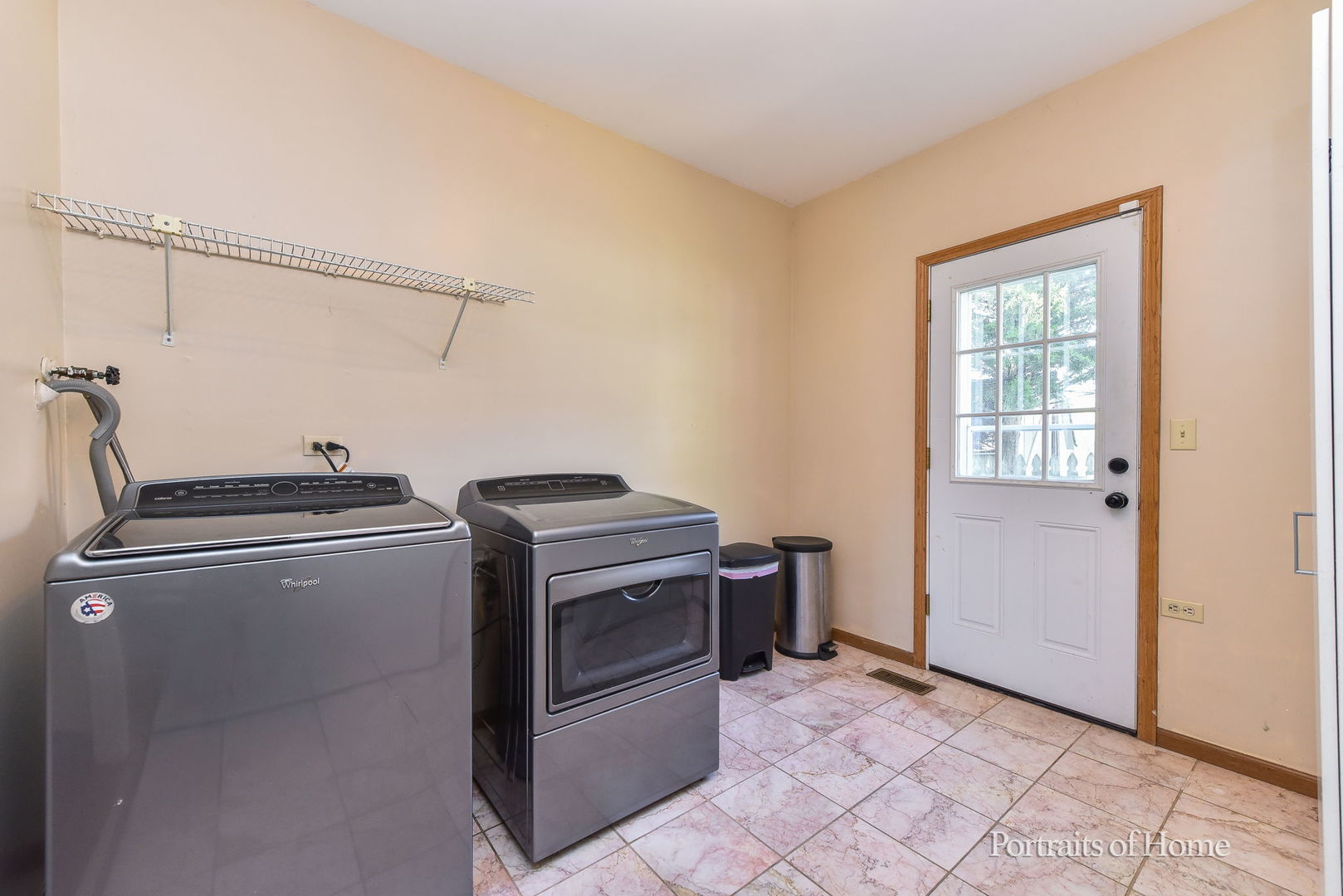 2475 Westleigh Court Property Photo 11
