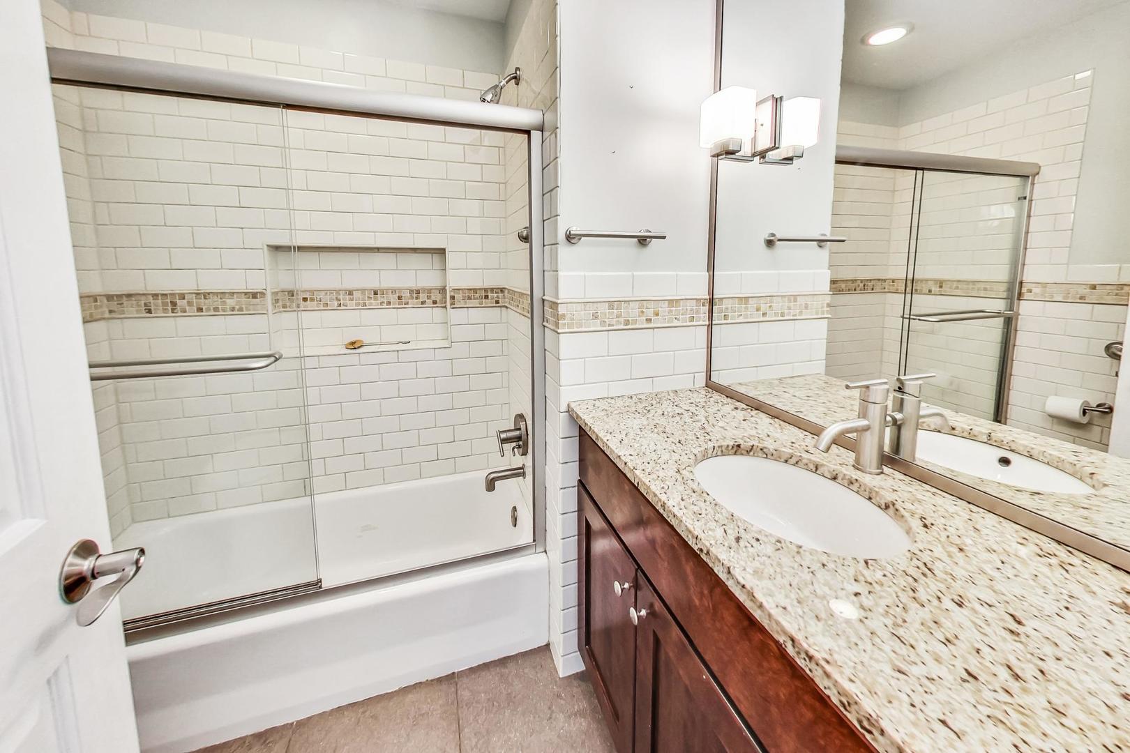 125 N Prospect Avenue Property Photo 8