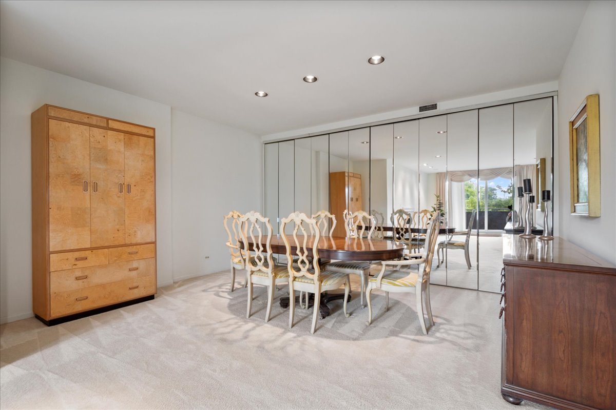 4545 W Touhy Avenue 217w Property Photo 6