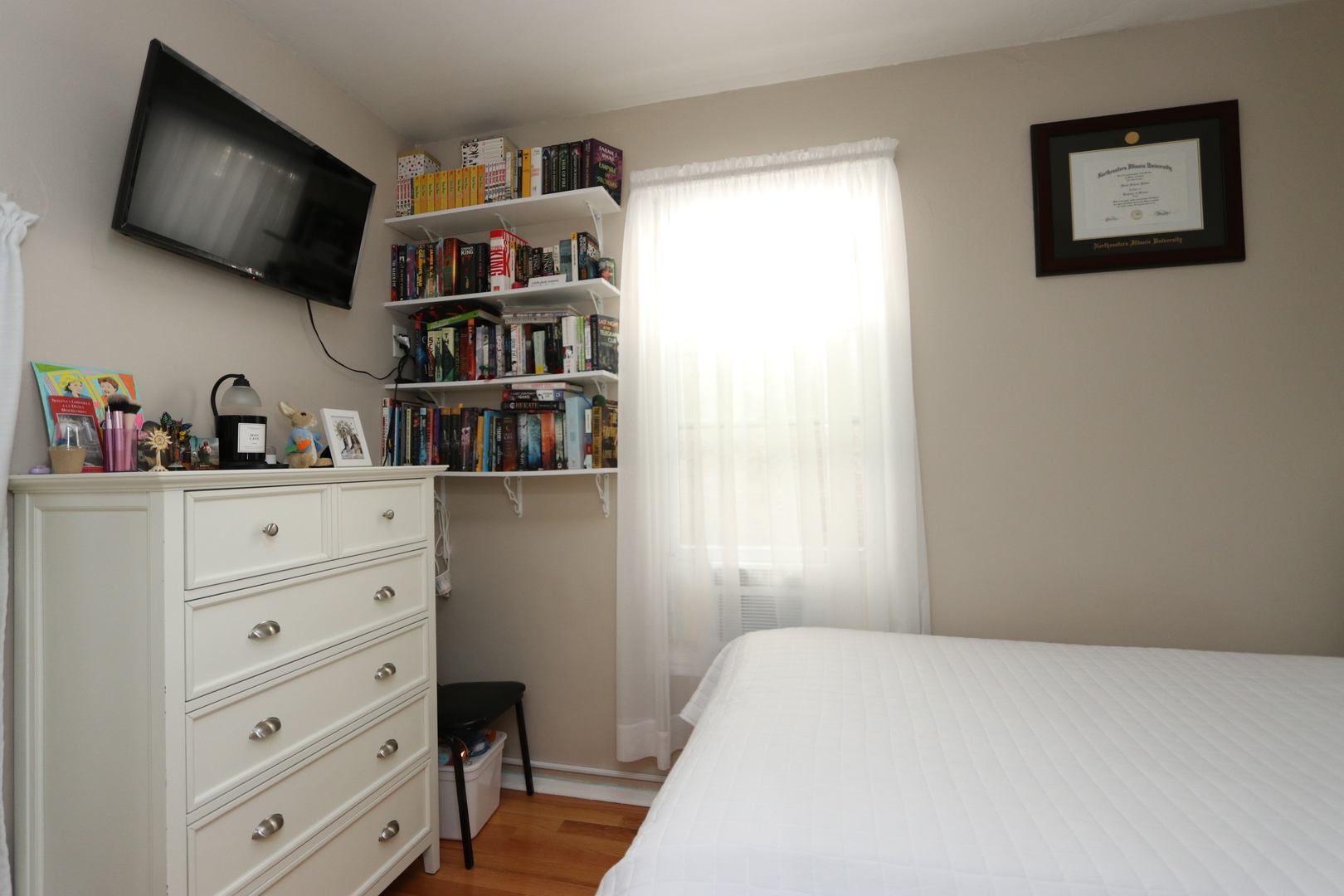 2844 N Damen Avenue Property Photo 7