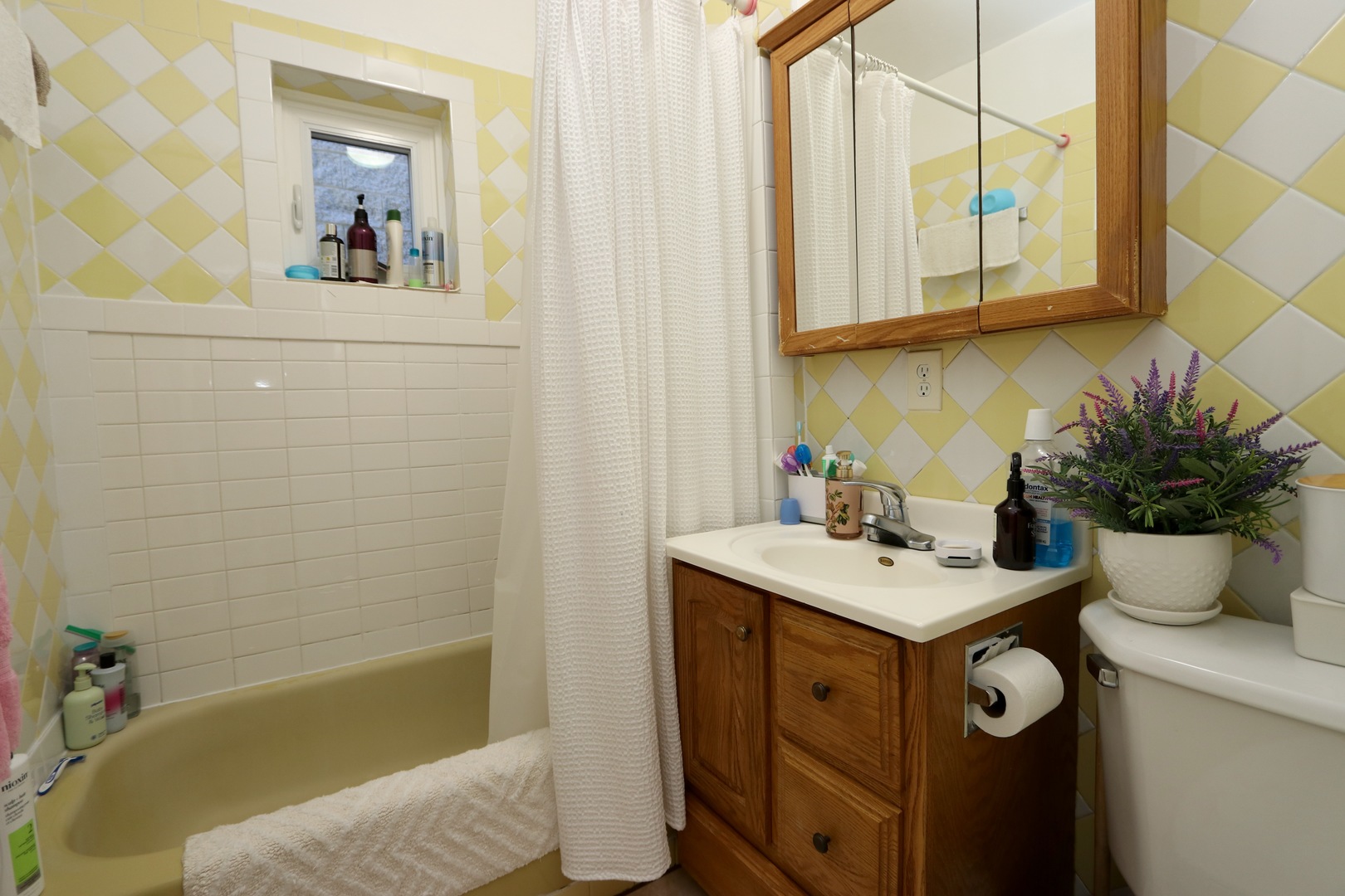 2844 N Damen Avenue Property Photo 8