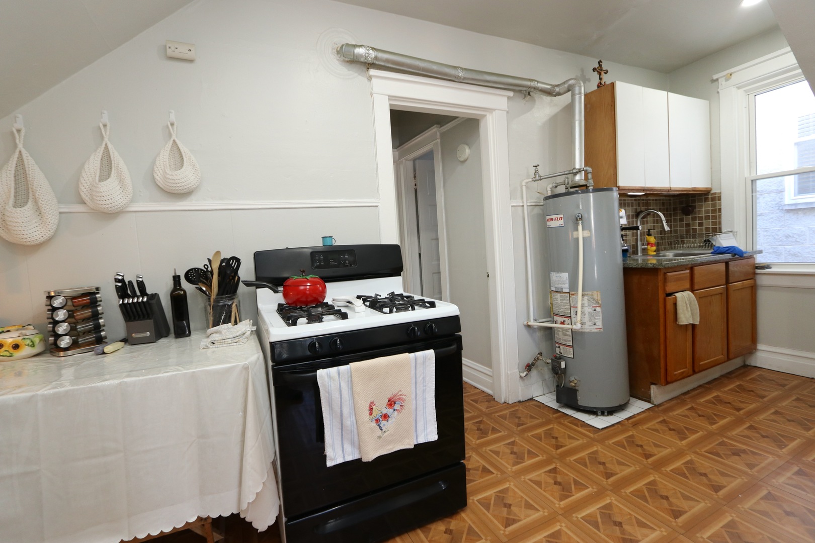 2844 N Damen Avenue Property Photo 13
