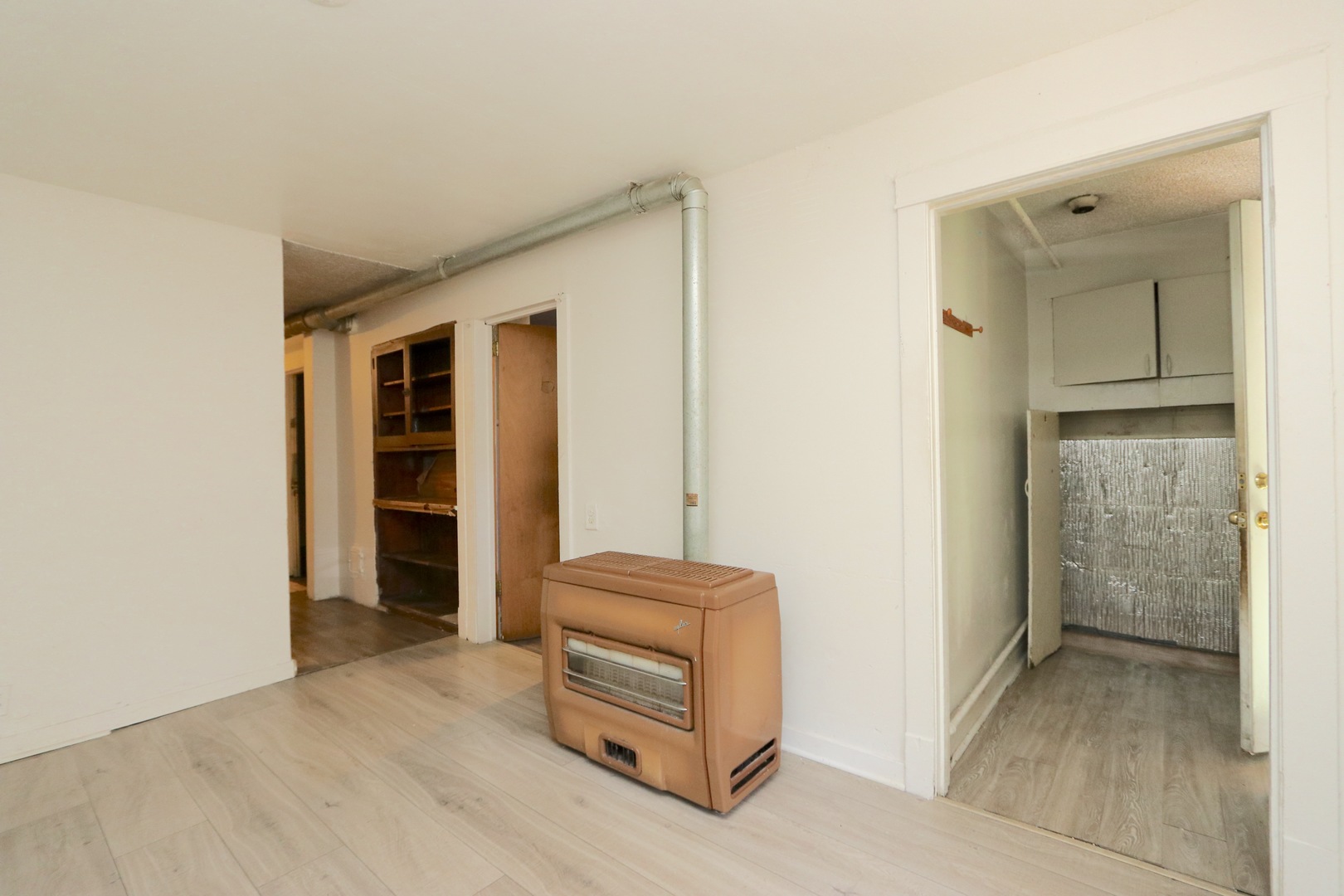 2844 N Damen Avenue Property Photo 18