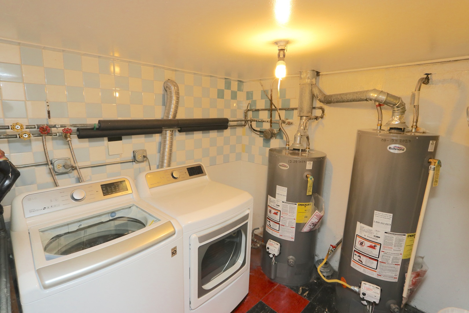 2844 N Damen Avenue Property Photo 23