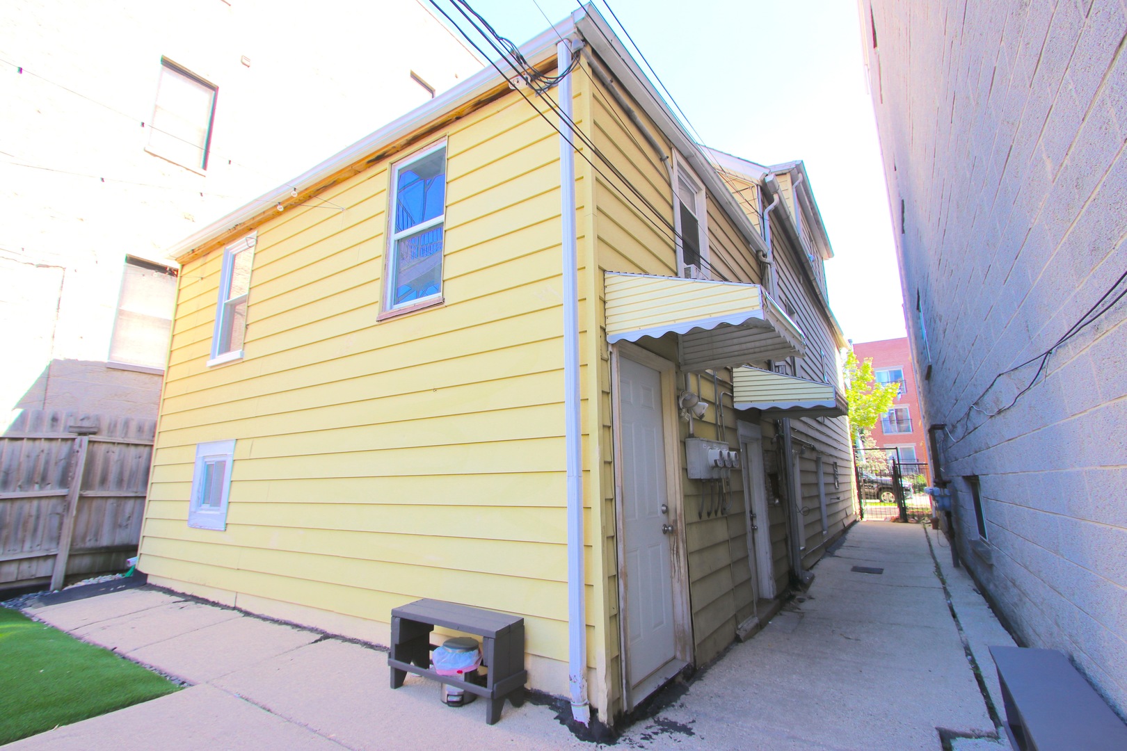 2844 N Damen Avenue Property Photo 26