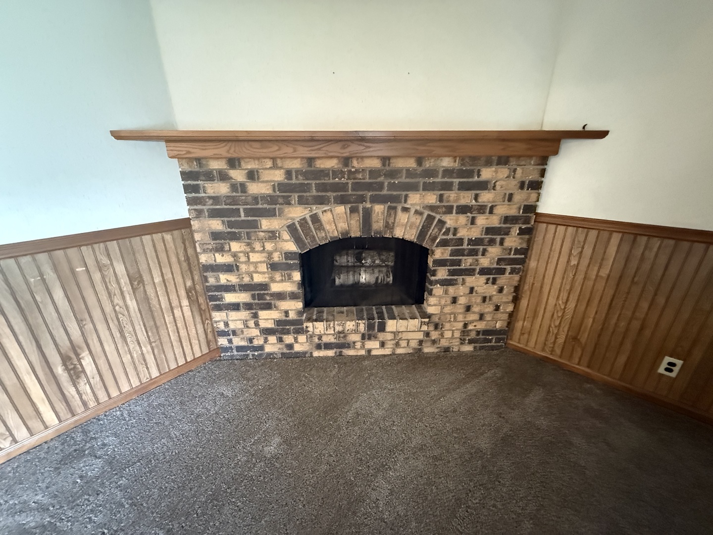 6194 Abington Drive Property Photo 7
