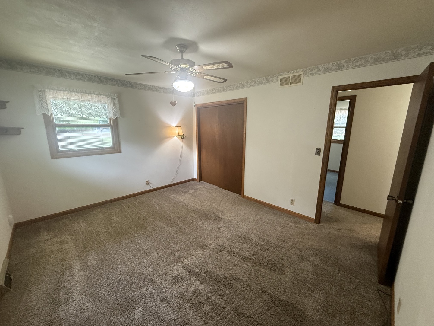 6194 Abington Drive Property Photo 12