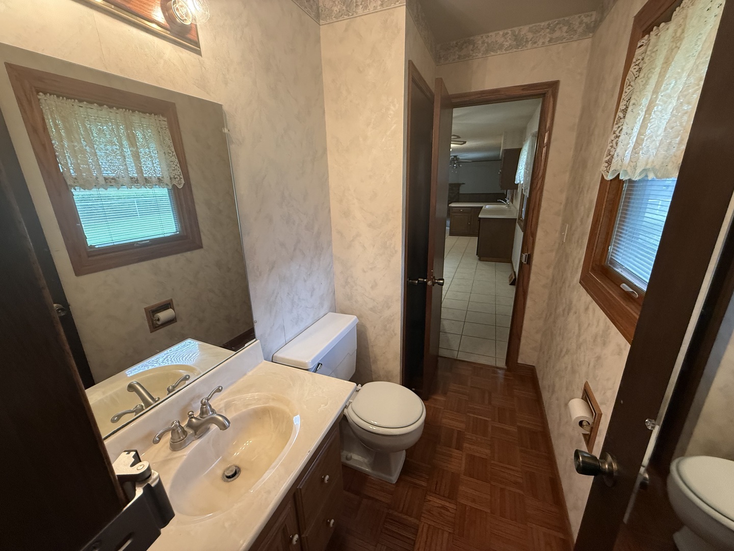 6194 Abington Drive Property Photo 13