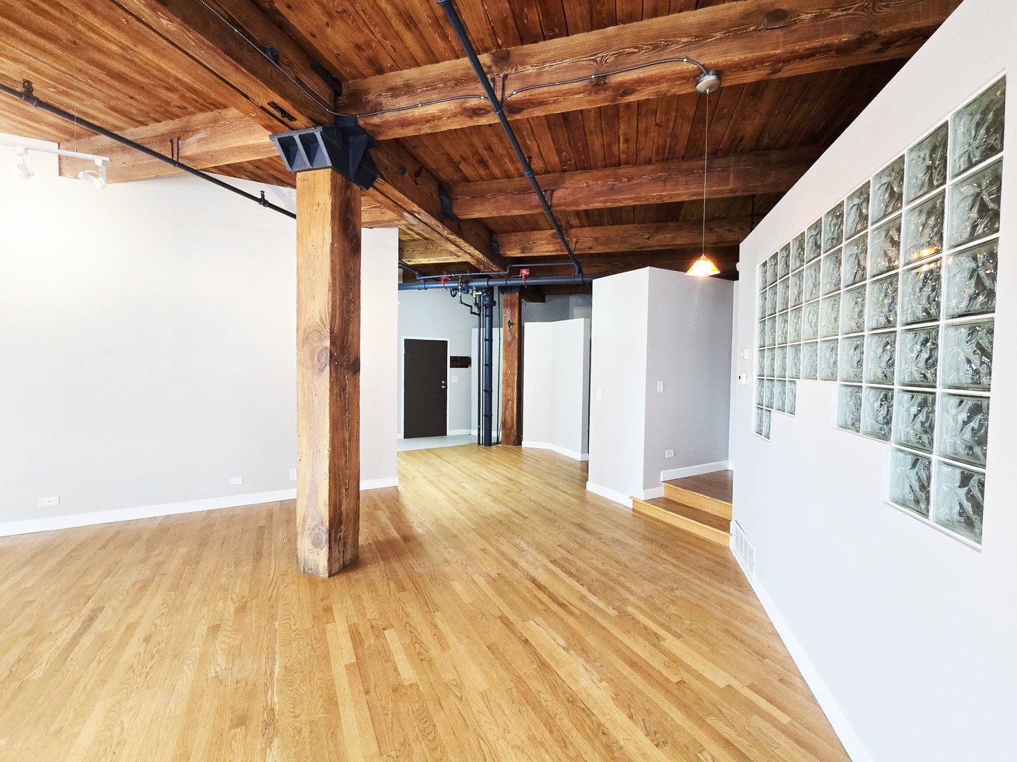 913 W Van Buren Street 5e Property Photo 7
