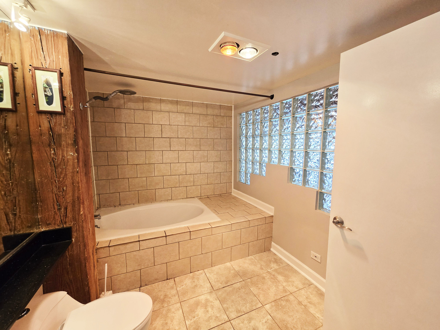 913 W Van Buren Street 5e Property Photo 15