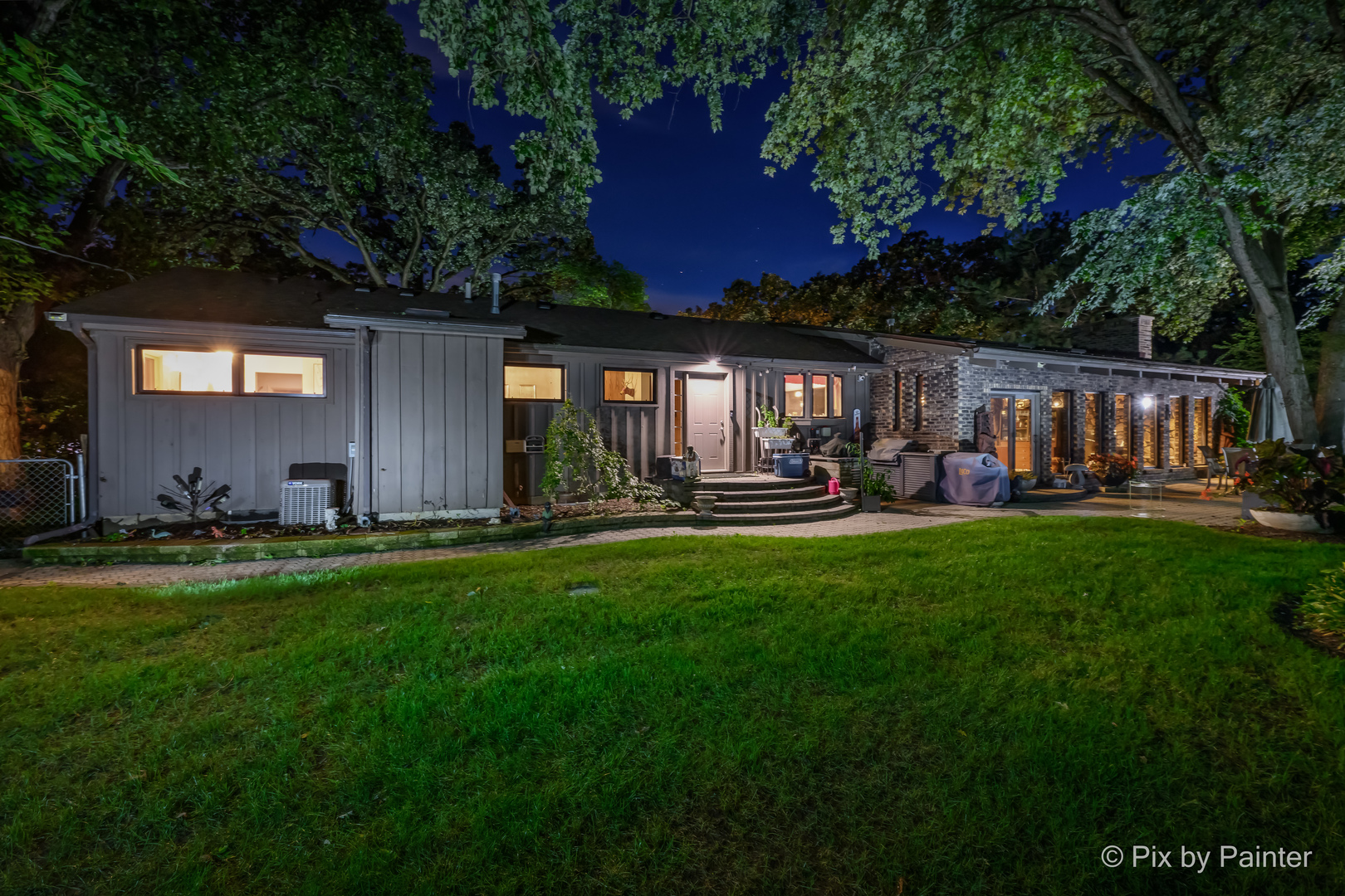 1916 W Grandview Drive Property Photo 4