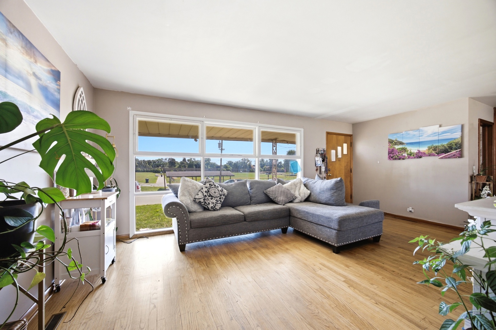 724 Hastings Street Property Photo 3