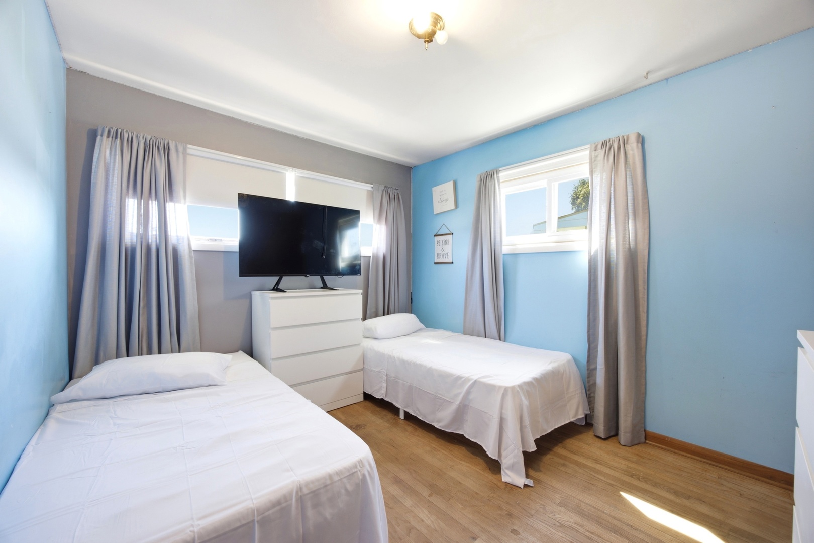 724 Hastings Street Property Photo 8