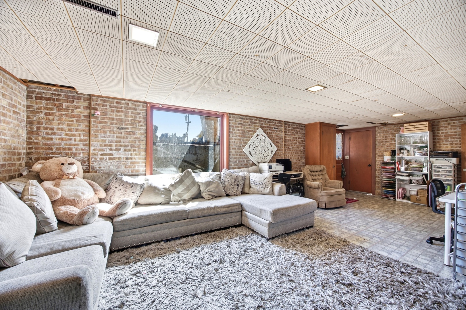 724 Hastings Street Property Photo 12