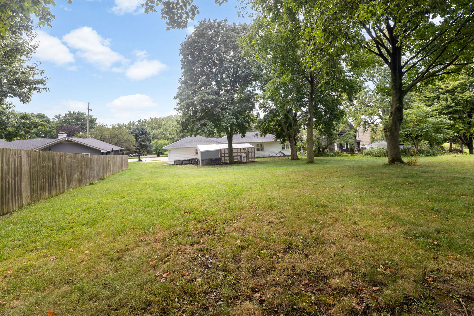 40w754 Route 64 Highway Property Photo 15
