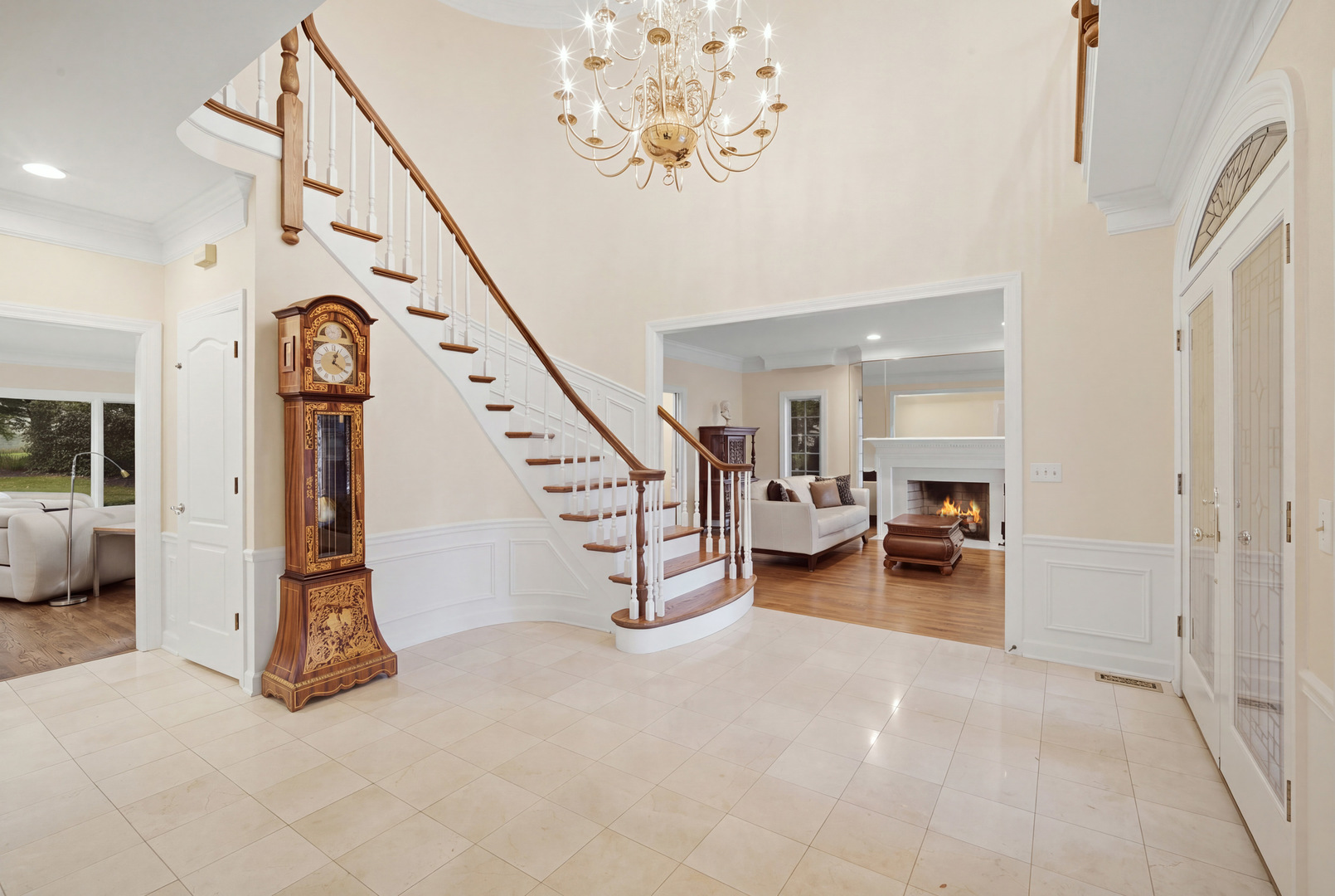 4 S Wynstone Drive Property Photo 4