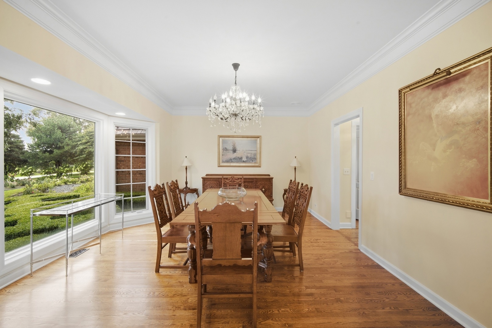 4 S Wynstone Drive Property Photo 5
