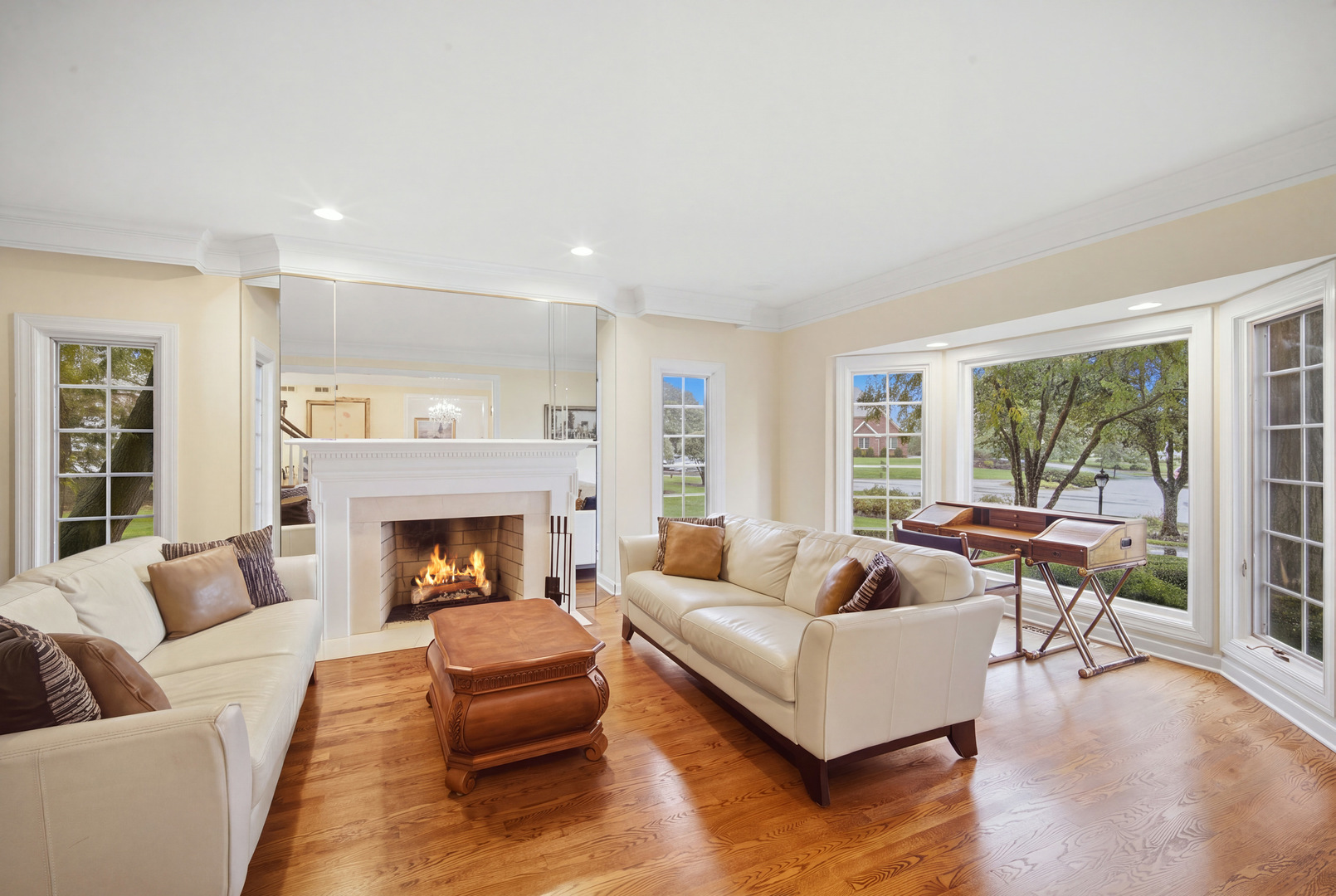 4 S Wynstone Drive Property Photo 6