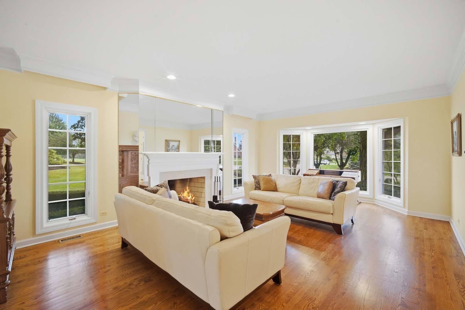 4 S Wynstone Drive Property Photo 7
