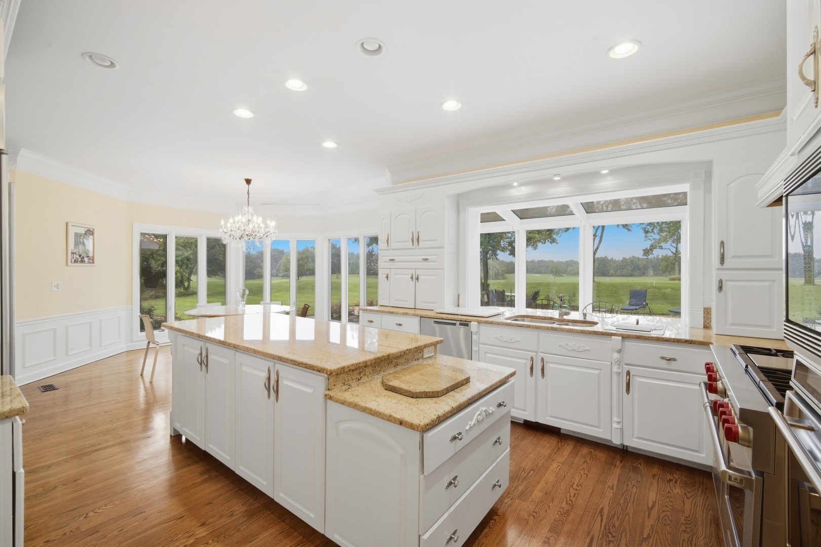 4 S Wynstone Drive Property Photo 13