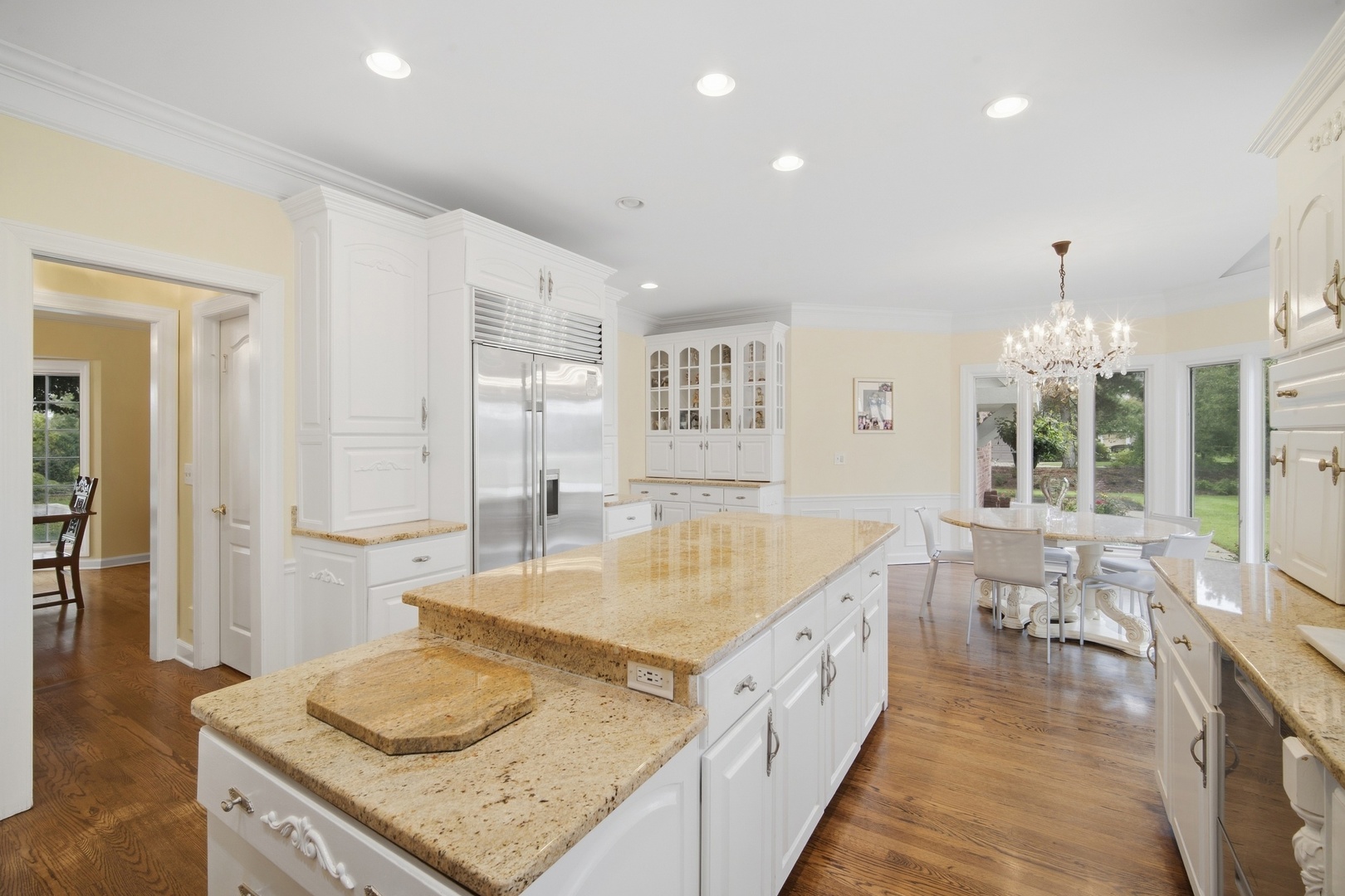 4 S Wynstone Drive Property Photo 14