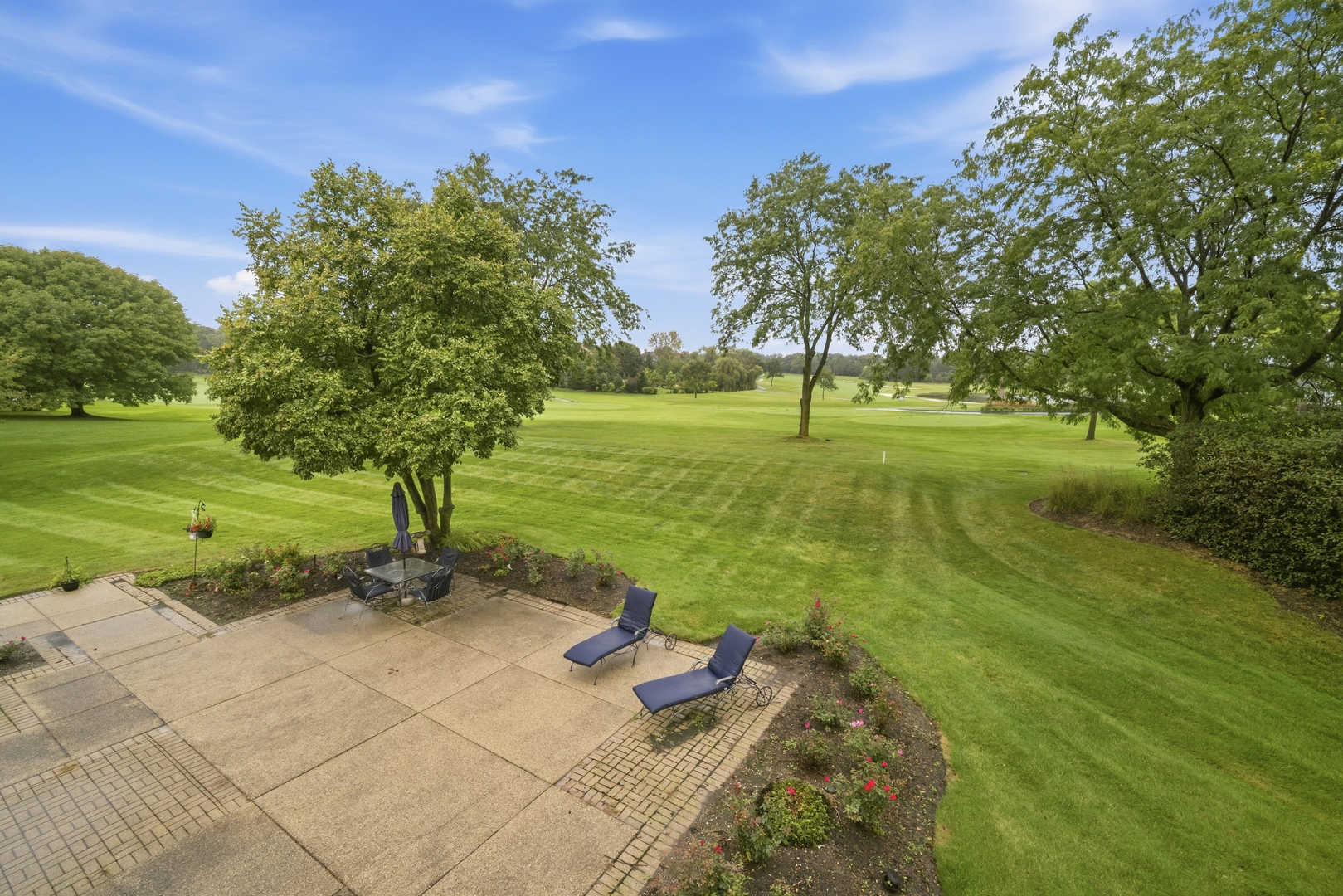4 S Wynstone Drive Property Photo 20