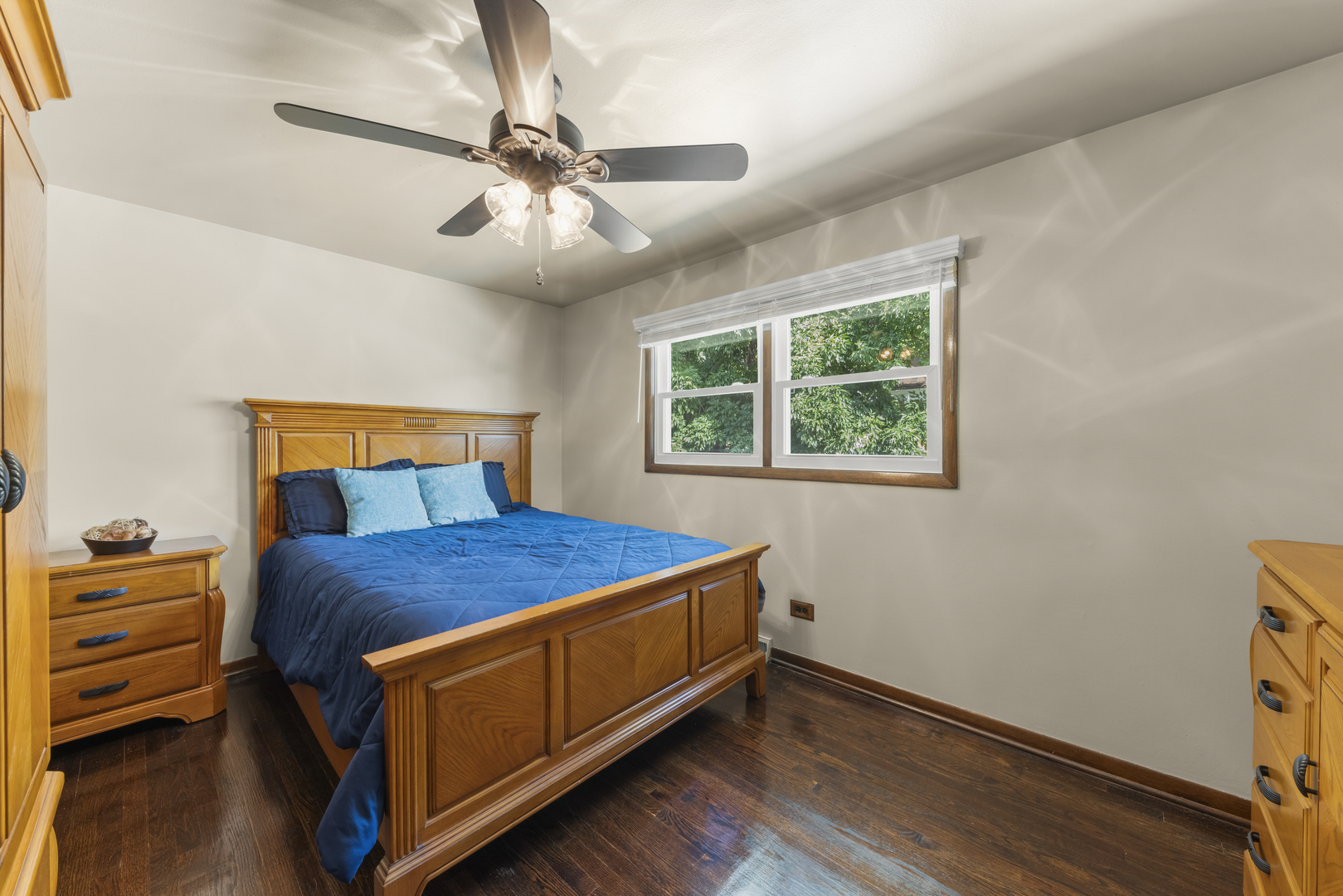 9204 Parkside Avenue Property Photo 14