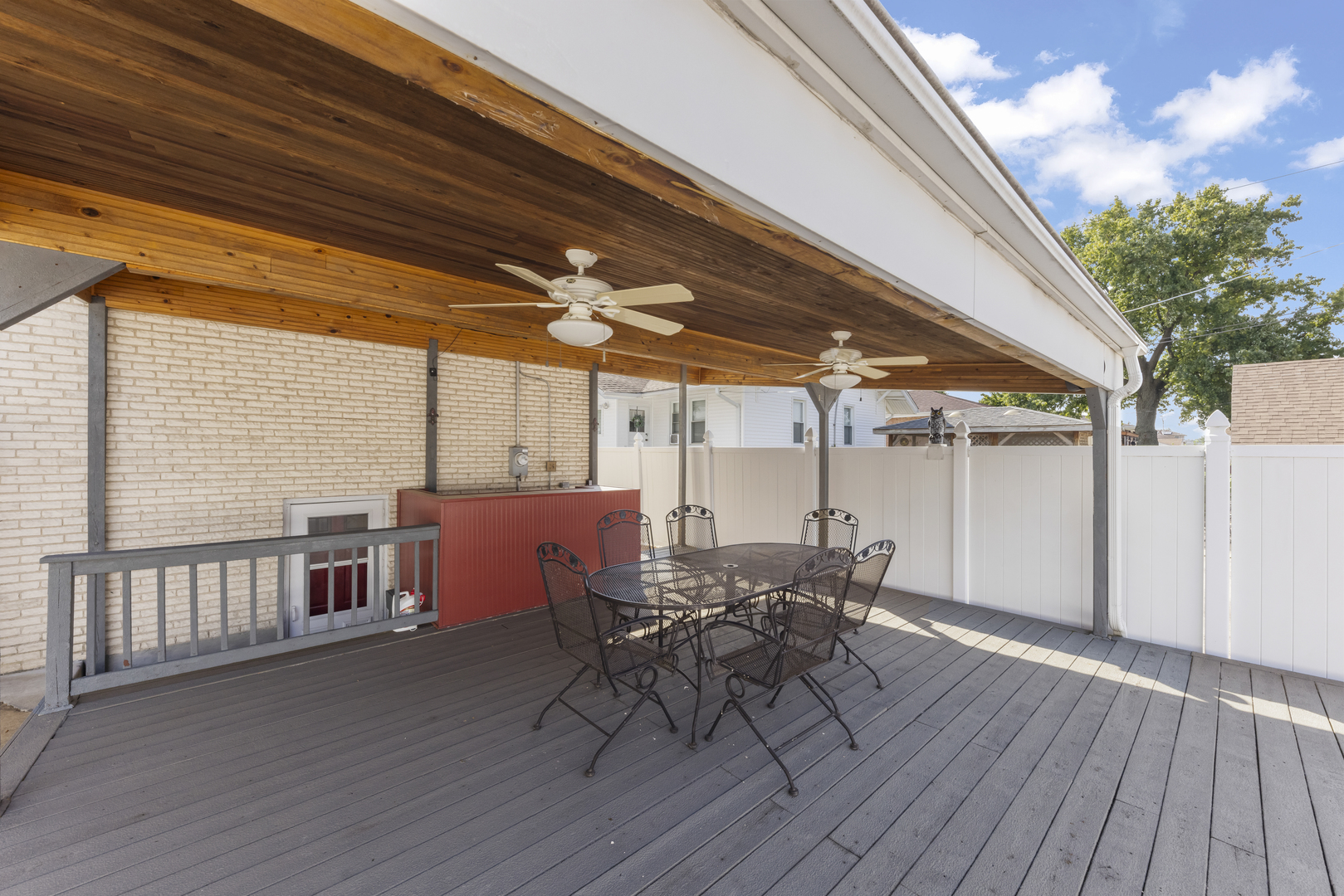 9204 Parkside Avenue Property Photo 21