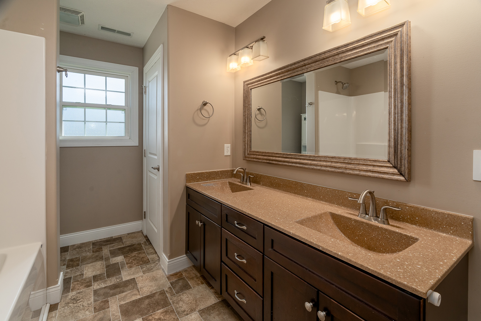 15730 Jadin Road Property Photo 17