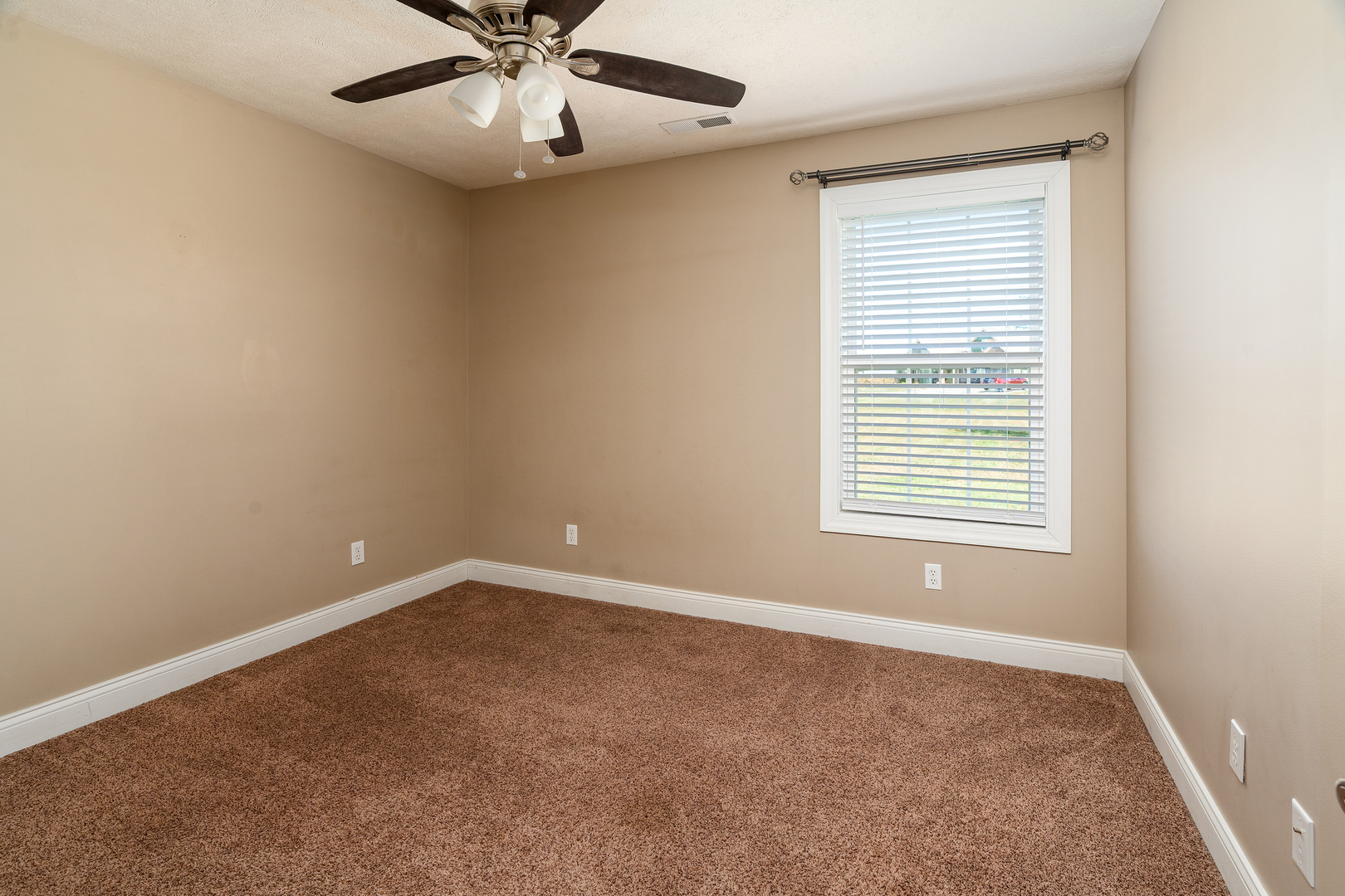 15730 Jadin Road Property Photo 20