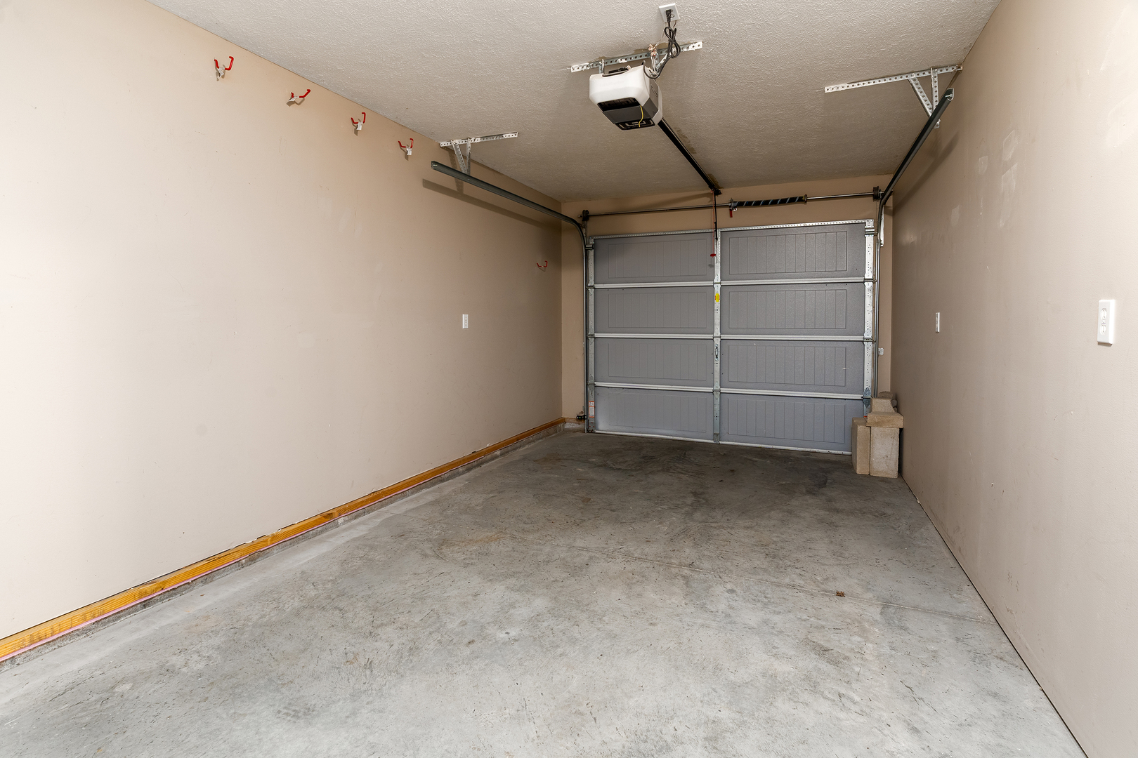 15730 Jadin Road Property Photo 27