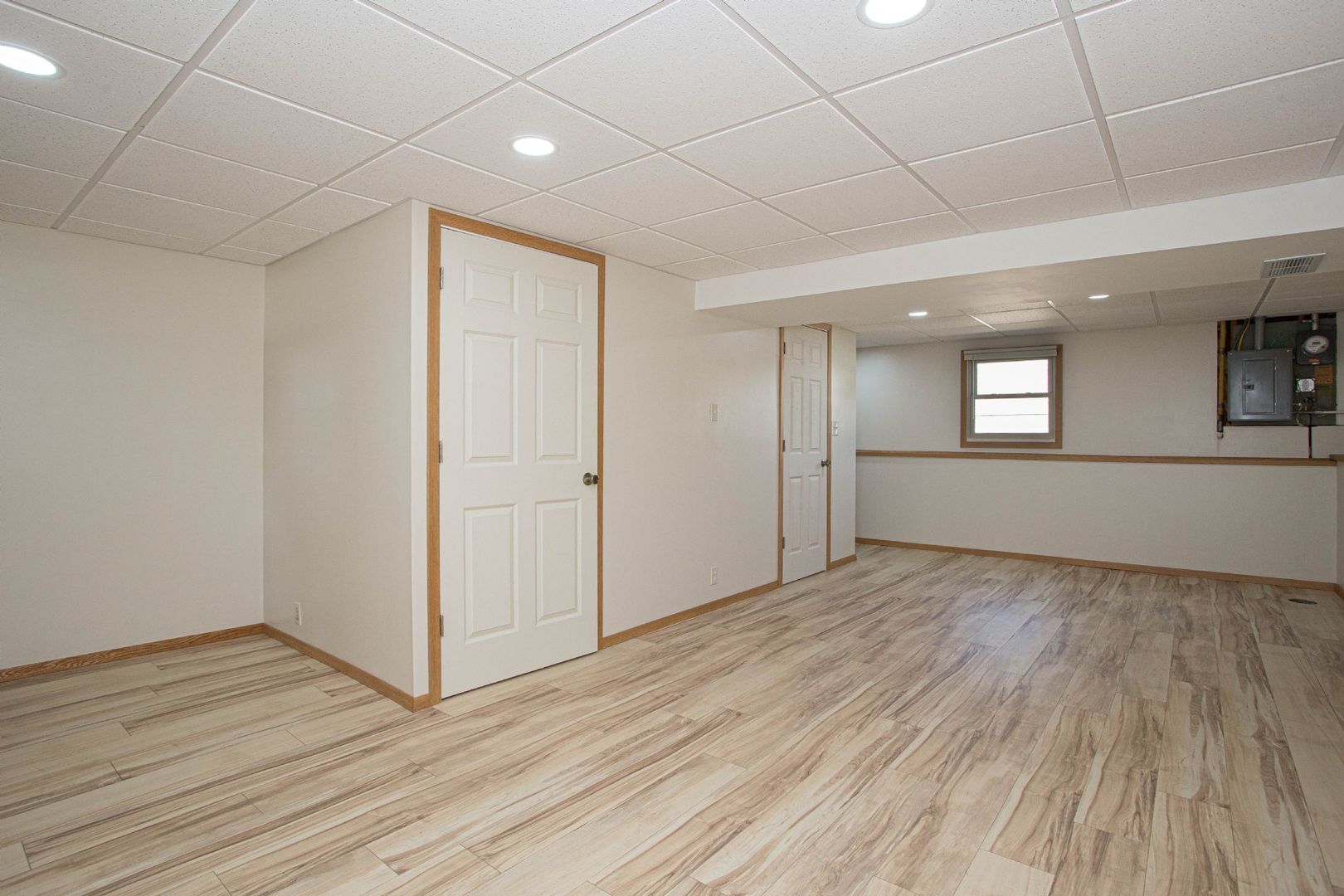 1528 Spruce Hills Drive Property Photo 6