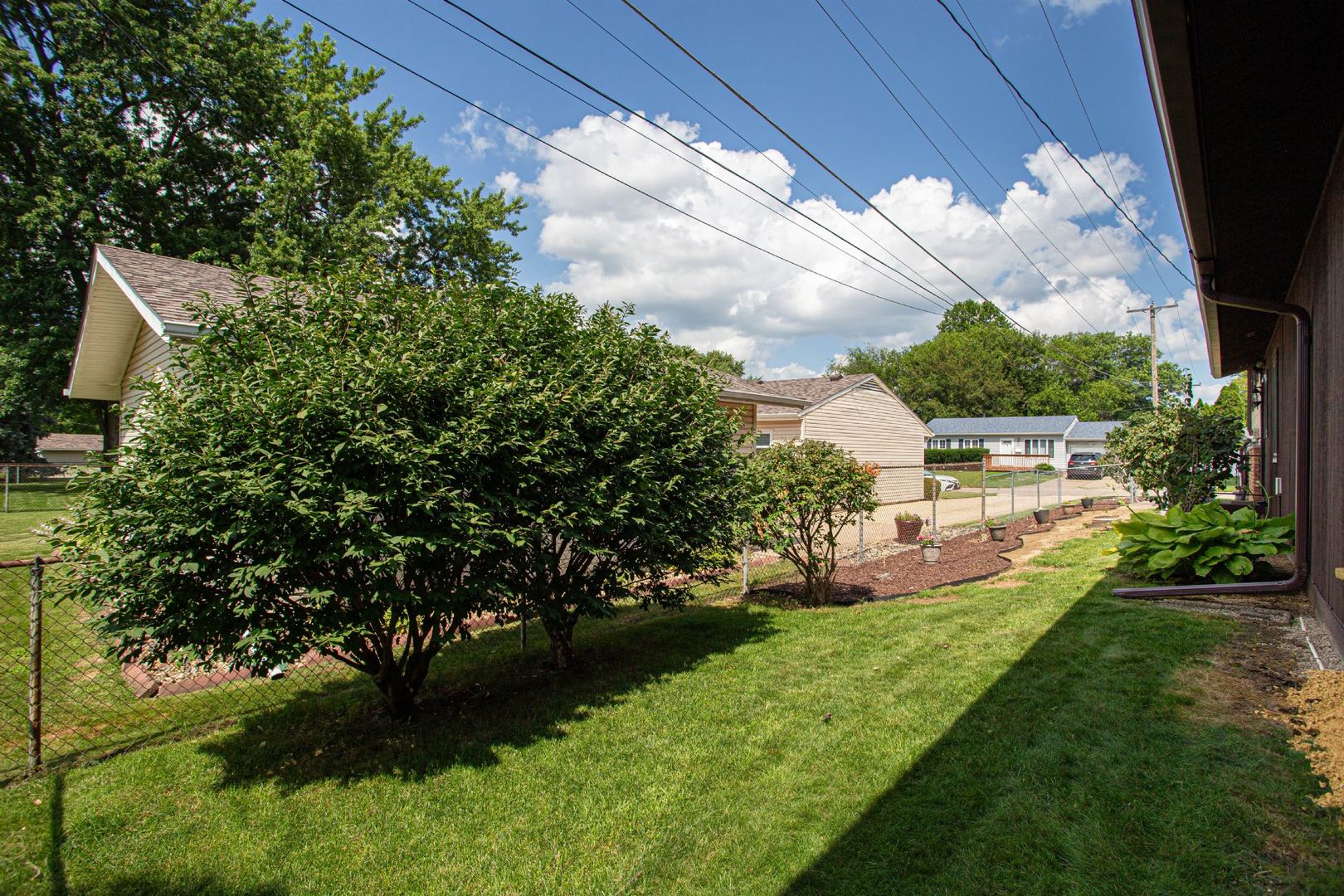 1528 Spruce Hills Drive Property Photo 27