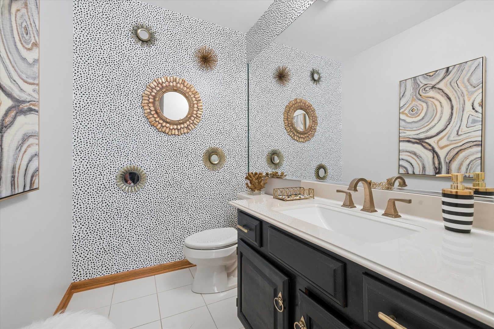 409 Claire Lane Property Photo 14