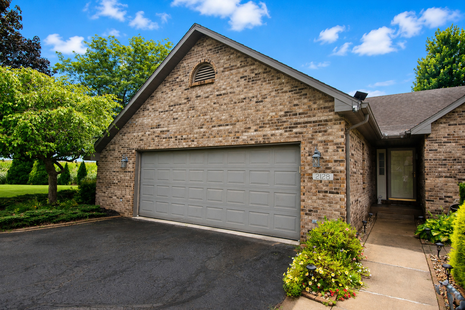 2128 Melvin Drive Property Photo 12