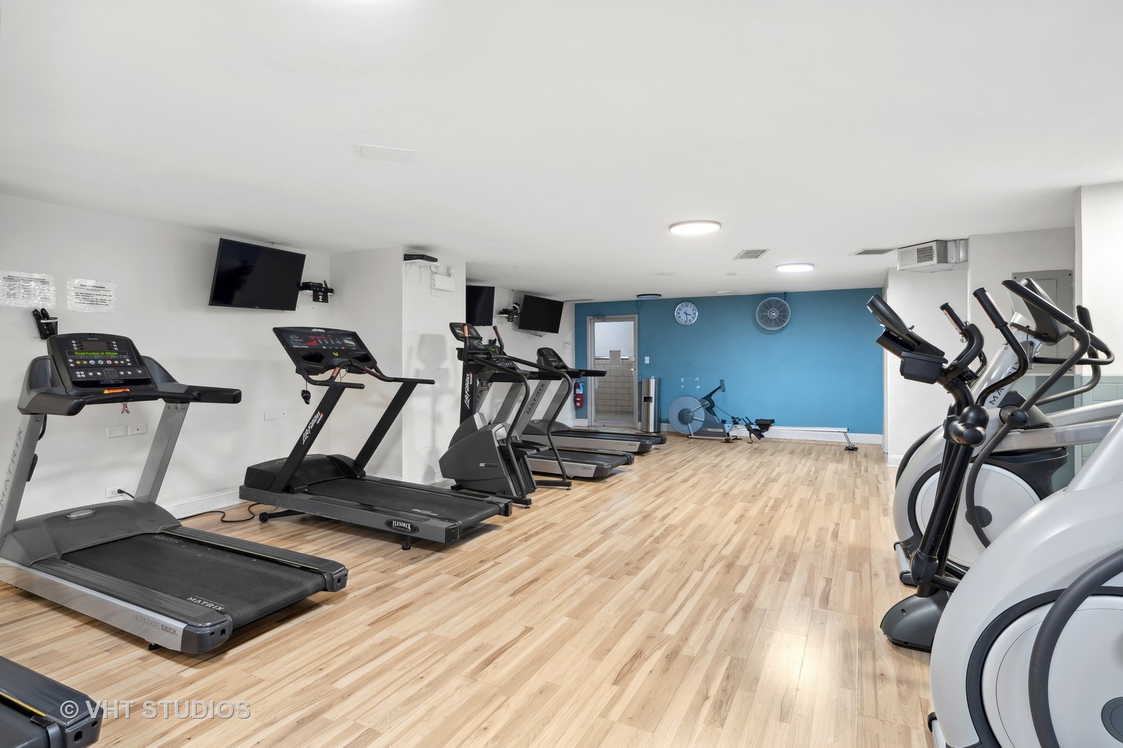 3600 N Lake Shore Drive 2209 Property Photo 22