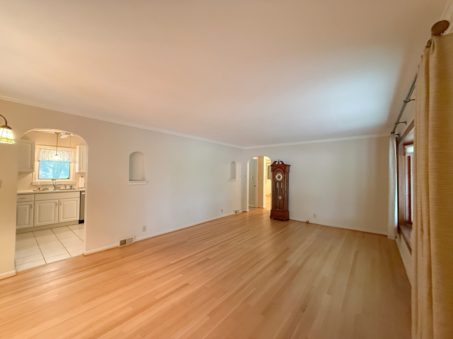 2905 31st Avenue Property Photo 7