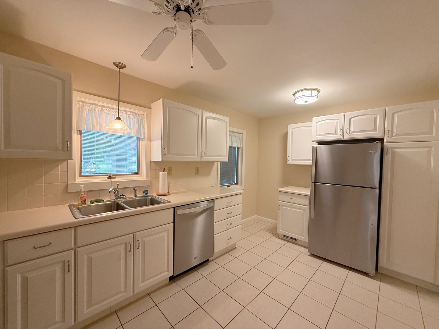 2905 31st Avenue Property Photo 9