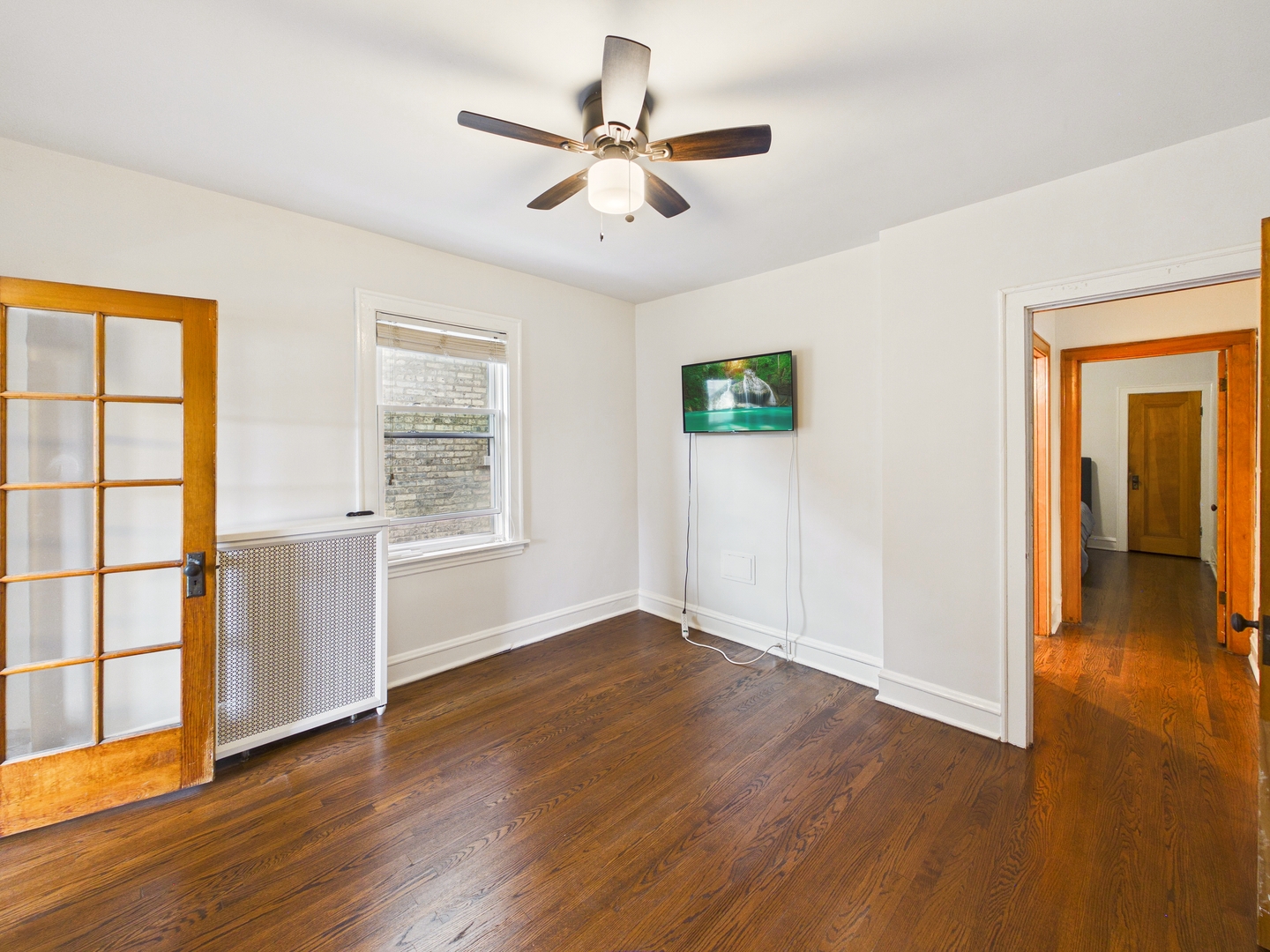 4200 N Oriole Avenue Property Photo 11