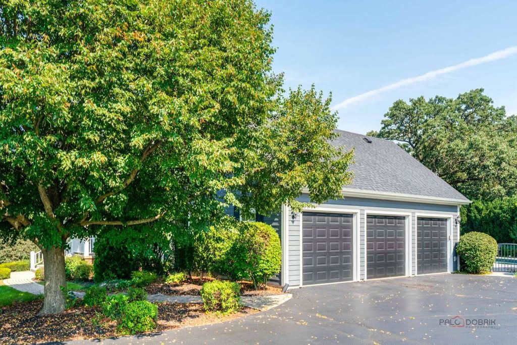 2904 Fox Knoll Court Property Photo 14